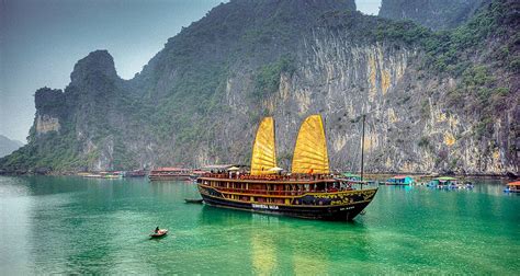 escorted tours to vietnam and cambodia|Essential Vietnam & Cambodia Tour